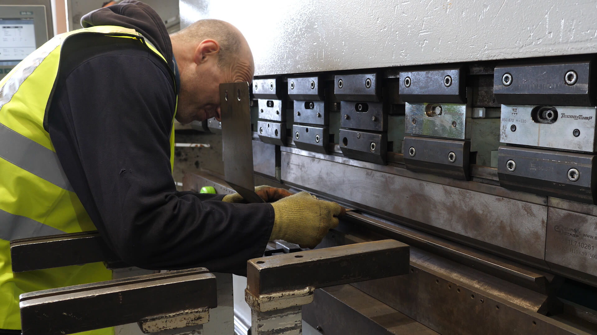 Press Brake Folding
